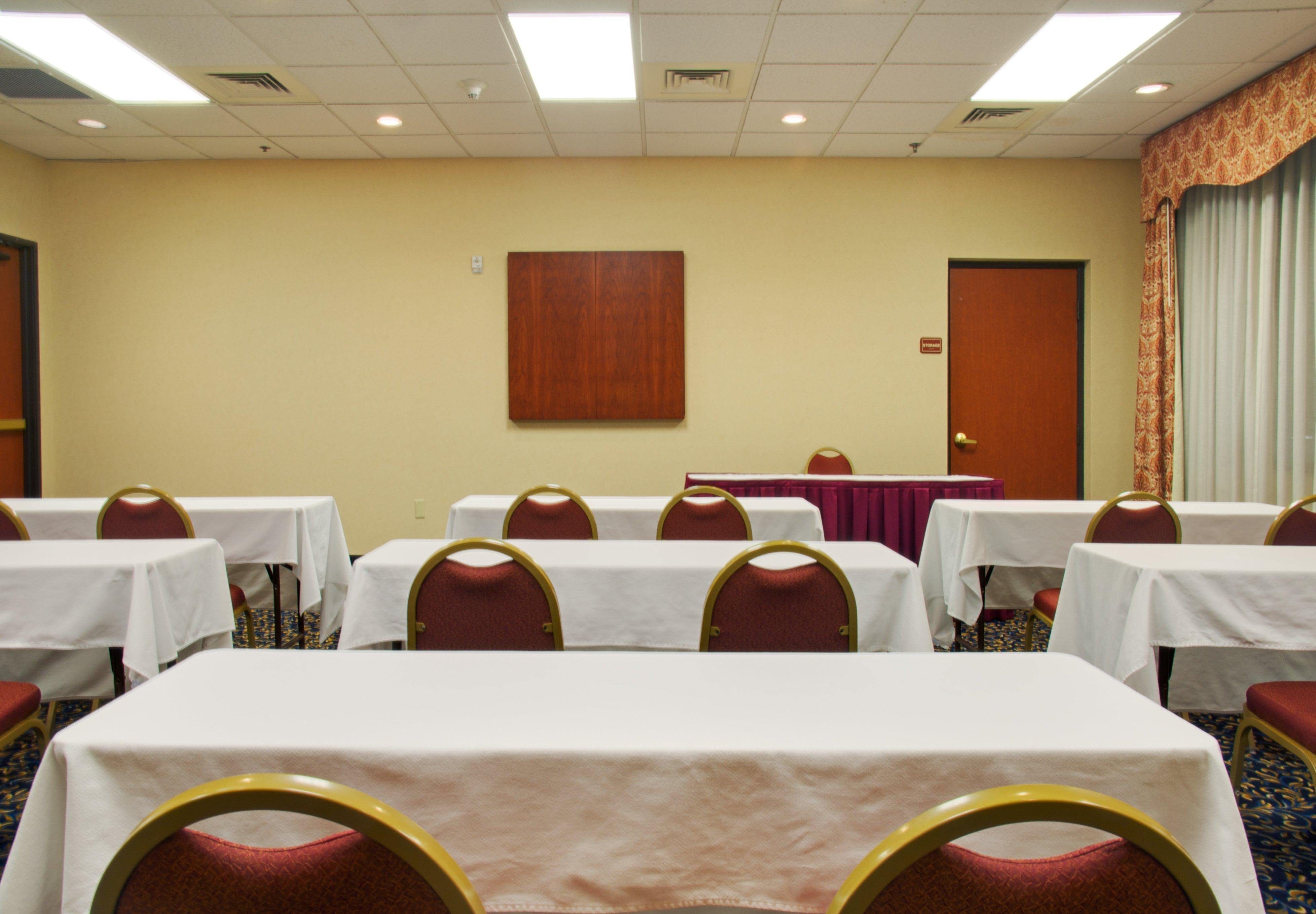 Holiday Inn Express & Suites Houston - Memorial Park Area By Ihg Dış mekan fotoğraf