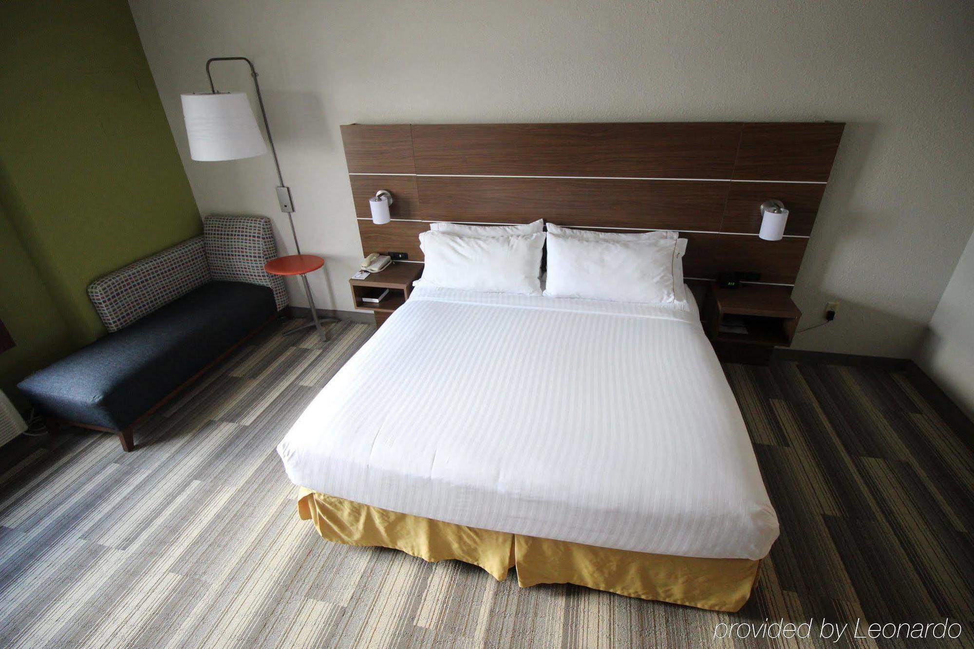 Holiday Inn Express & Suites Houston - Memorial Park Area By Ihg Dış mekan fotoğraf