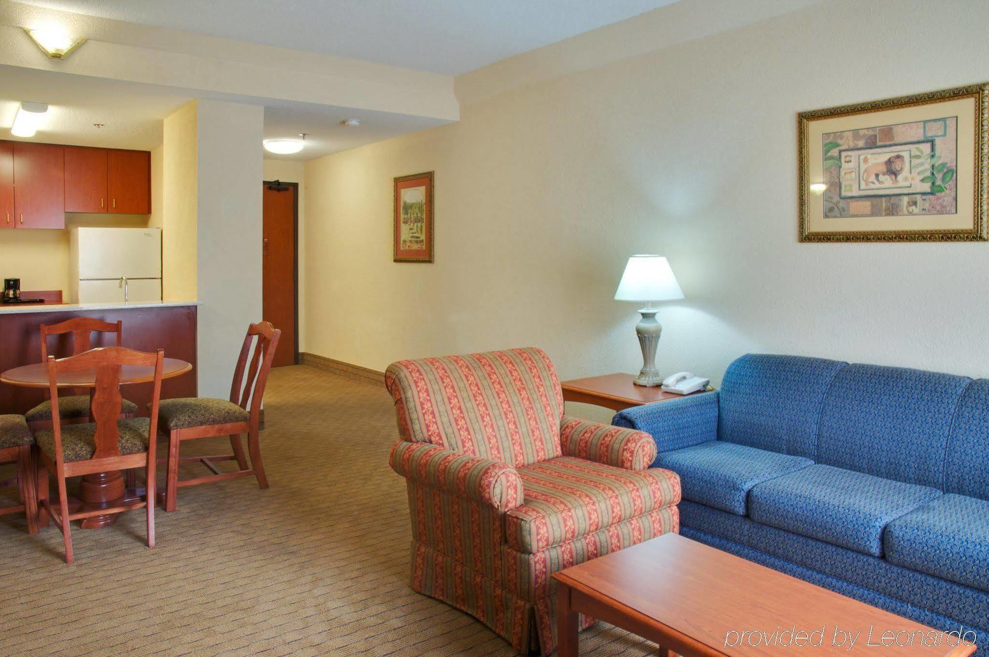 Holiday Inn Express & Suites Houston - Memorial Park Area By Ihg Oda fotoğraf